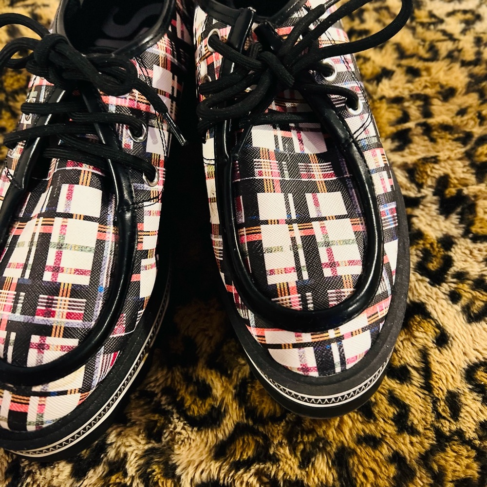 Circus platforms cute
